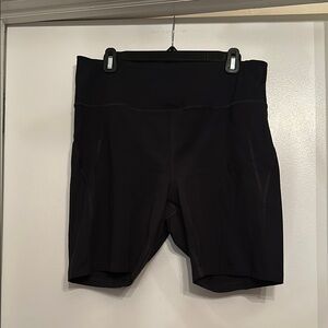 Girlfriend Collective Black Women's High-Rise Bike Shorts